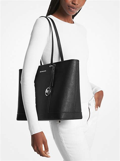 michael kors travel jet set plum saffiano leather tote|jet set saffiano tote bag.